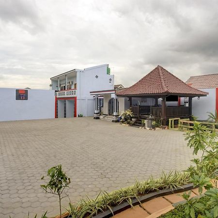 Oyo Life 3982 Azka Homestay Syariah Bandar Lampung Exteriér fotografie